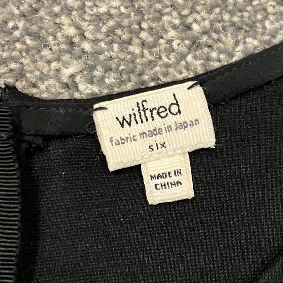 Wilfred Aritzia faux leather black mini long sleeve dress - Picture 5 of 12